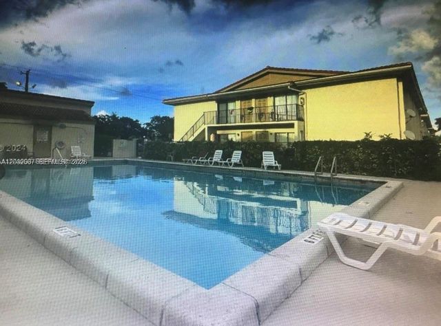 11084 Royal Palm Blvd 2-8, Coral Springs, FL 33065