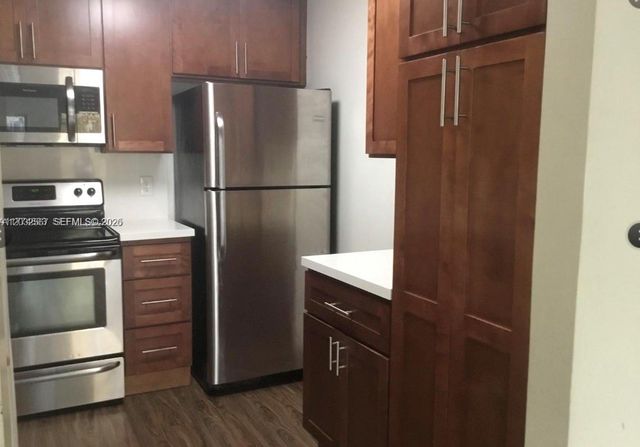 11084 Royal Palm Blvd 2-8, Coral Springs, FL 33065