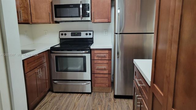 11084 Royal Palm Blvd 2-8, Coral Springs, FL 33065