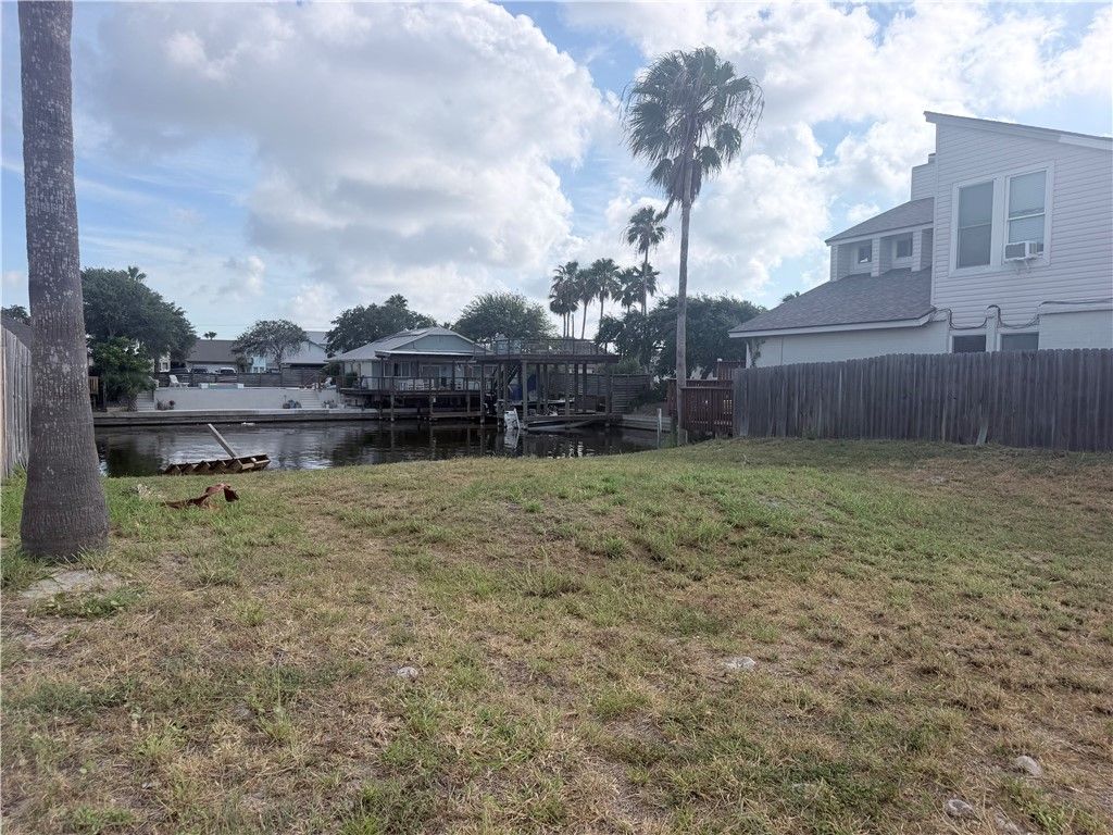 15305 Cartagena Ct, Corpus Christi, TX 78418 — photo 3