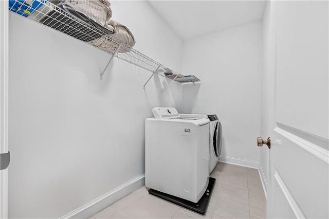 1602 Wellborn Walk, Suwanee, GA 30024