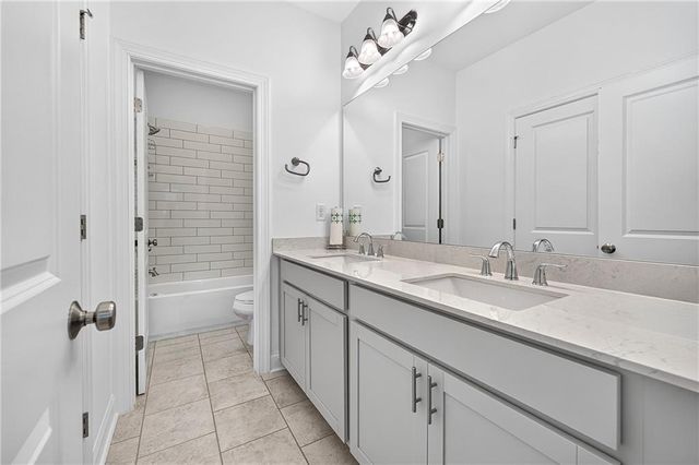 1602 Wellborn Walk, Suwanee, GA 30024