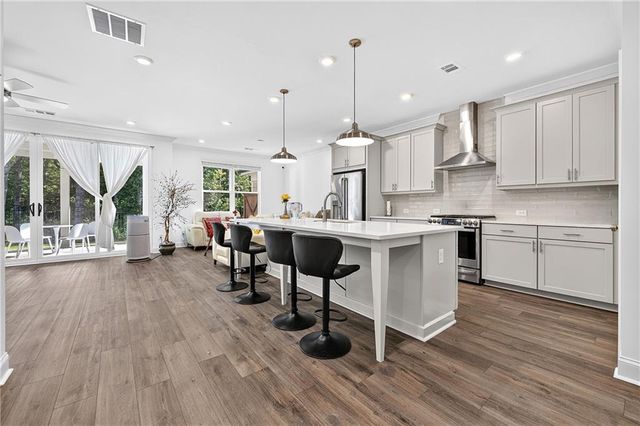 1602 Wellborn Walk, Suwanee, GA 30024