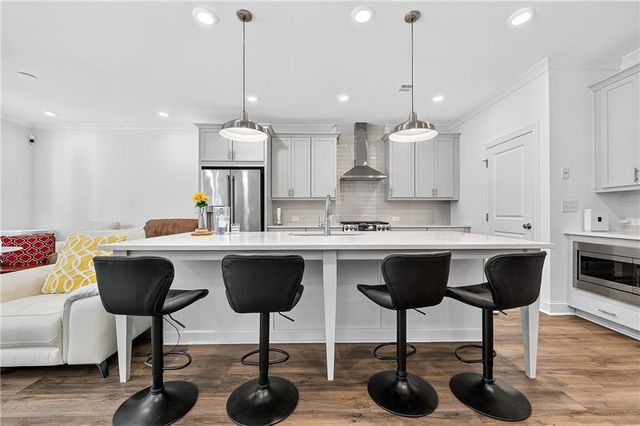 1602 Wellborn Walk, Suwanee, GA 30024