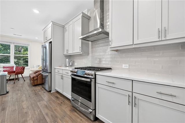 1602 Wellborn Walk, Suwanee, GA 30024