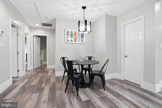 21 BORDER ROCK RD, Levittown, PA 19057