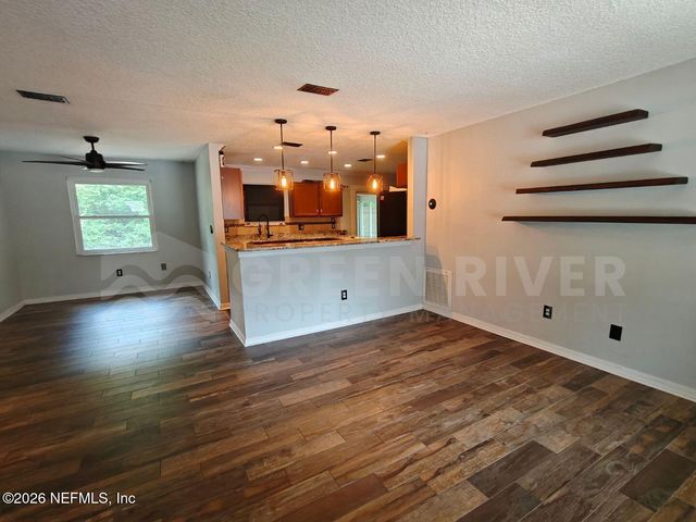 1549 SONOMA Court, Jacksonville, FL 32221