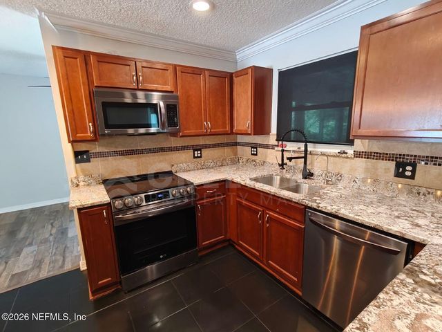 1549 SONOMA Court, Jacksonville, FL 32221