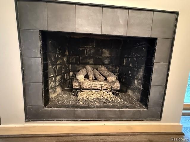 41350 N Woodward Avenue 8, Bloomfield Hills, MI 48304