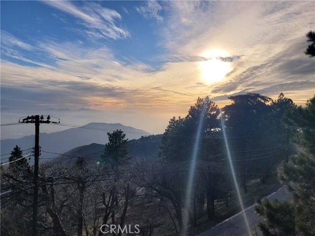 31612 City Creek Road, Running Springs, CA 92382