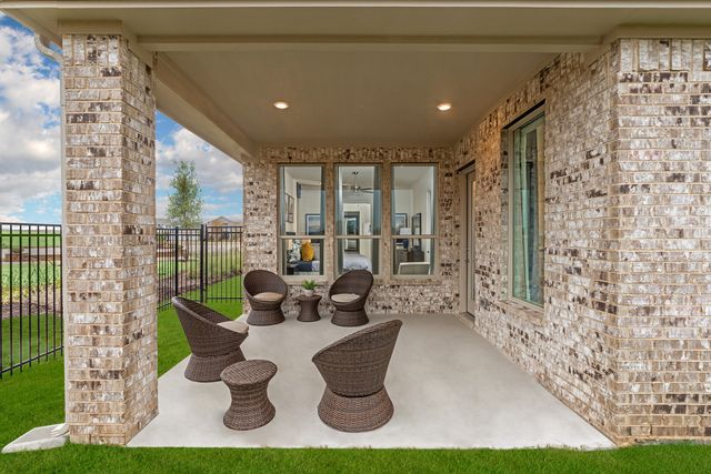 4796 Blackhawk Green Court, Arlington, TX 76005