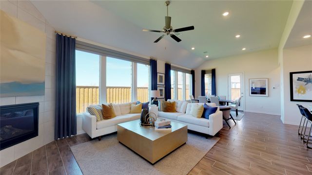 4796 Blackhawk Green Court, Arlington, TX 76005