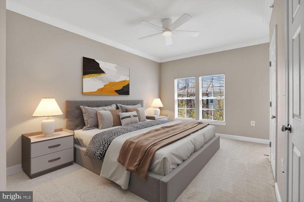 Image 17 of property listing at 42462 HOLLYHOCK TER, Brambleton, VA 20148