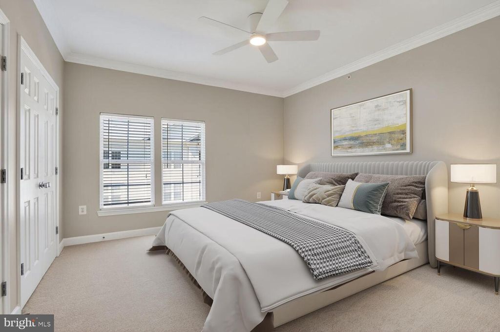 Image 19 of property listing at 42462 HOLLYHOCK TER, Brambleton, VA 20148