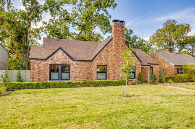 4331 Lovell Avenue, Fort Worth, TX 76107