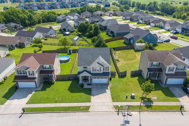 712 Amanda Court, Richmond, KY 40475