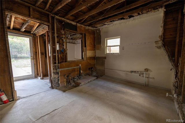 2904 W Platte Avenue, Colorado Springs, CO 80904