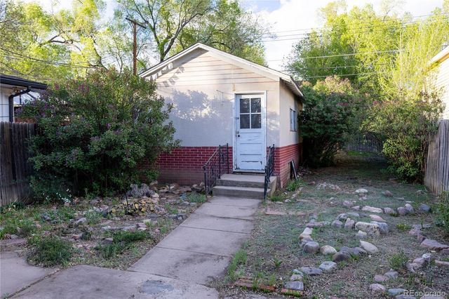 2904 W Platte Avenue, Colorado Springs, CO 80904
