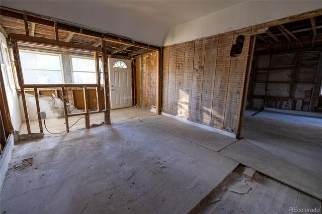 2904 W Platte Avenue, Colorado Springs, CO 80904