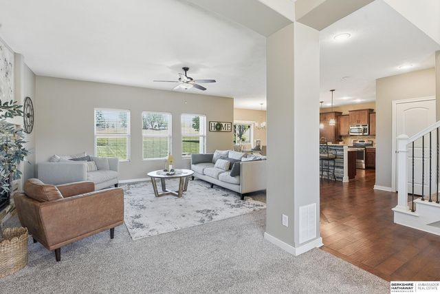 6241 N 157th Avenue Circle, Omaha, NE 68116