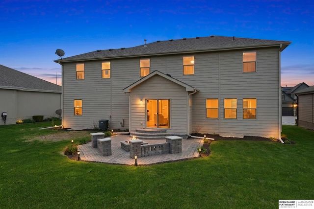 6241 N 157th Avenue Circle, Omaha, NE 68116