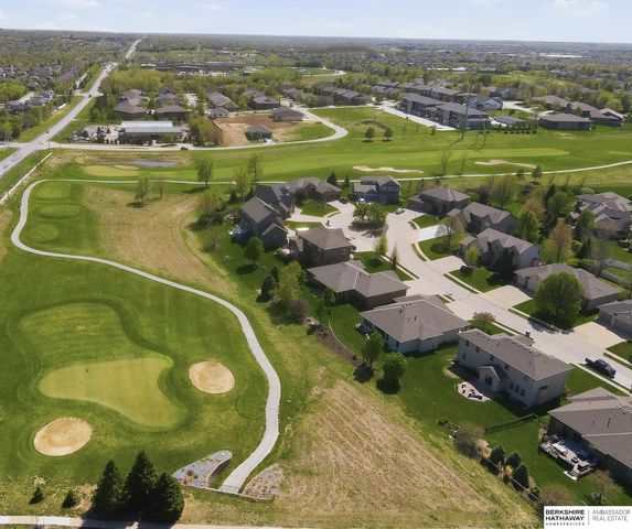 6241 N 157th Avenue Circle, Omaha, NE 68116