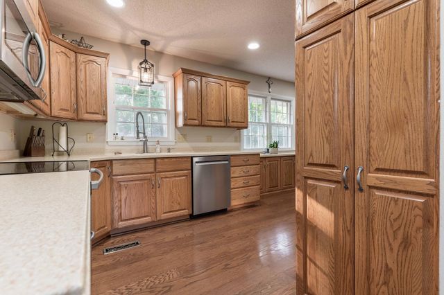 1024 Circle Lane, Fergus Falls, MN 56537