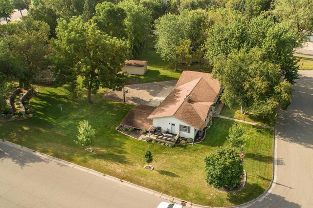 1024 Circle Lane, Fergus Falls, MN 56537