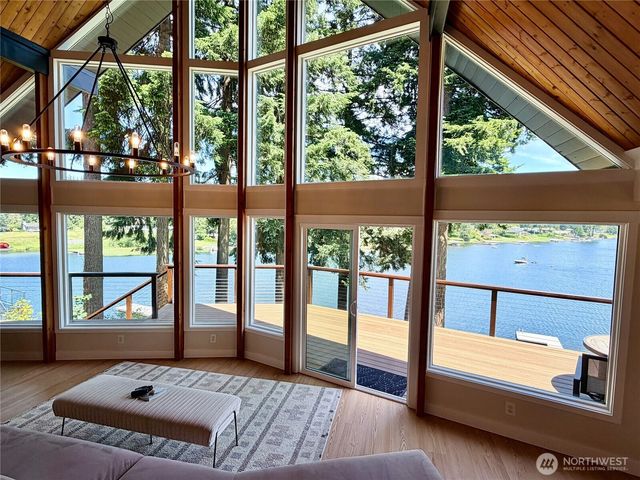 26132 134th Avenue SE, Kent, WA 98042