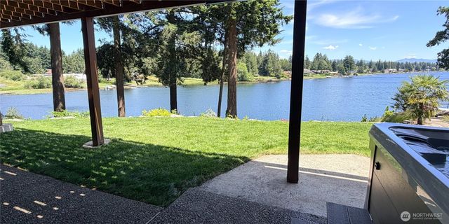 26132 134th Avenue SE, Kent, WA 98042