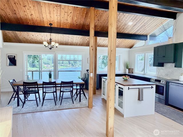 26132 134th Avenue SE, Kent, WA 98042
