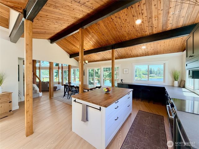 26132 134th Avenue SE, Kent, WA 98042