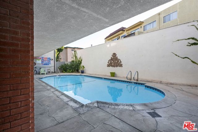 5951 Canterbury Drive 20, Culver City, CA 90230
