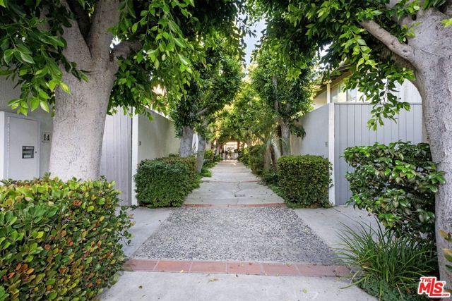 5951 Canterbury Drive 20, Culver City, CA 90230