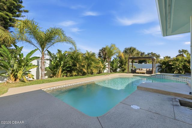 165 Ormond Parkway, Ormond Beach, FL 32176