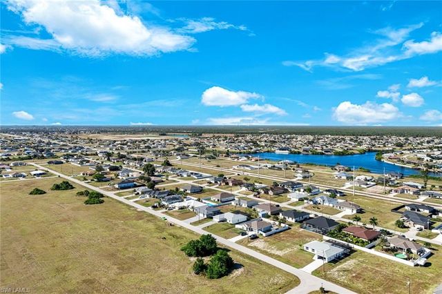 327 NW 23rd ST, Cape Coral, FL 33993
