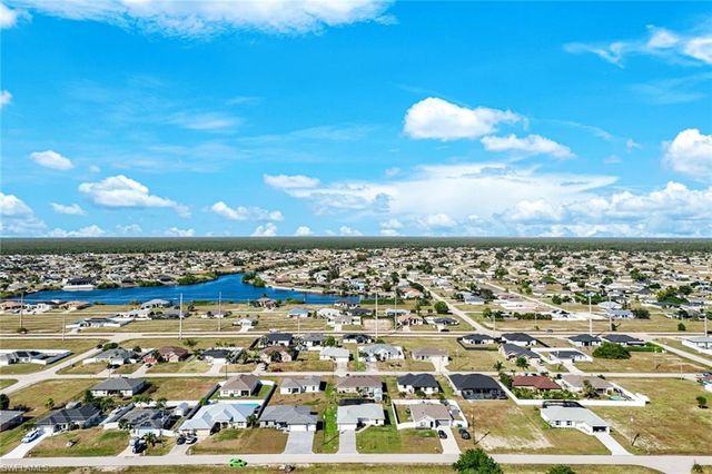 327 NW 23rd ST, Cape Coral, FL 33993