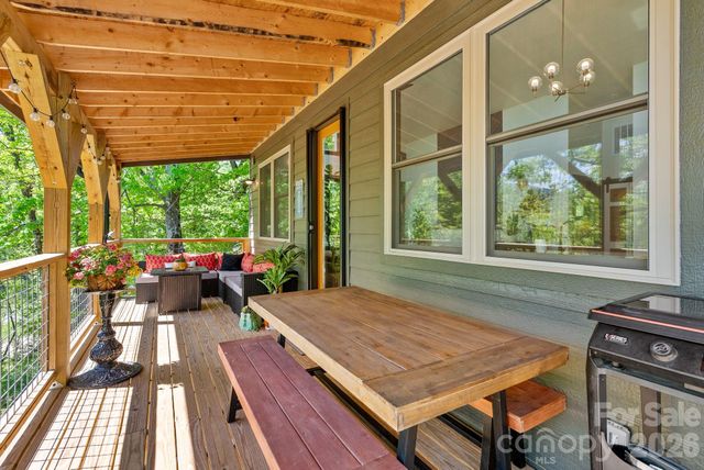 186 Sea Wish Way, Lake Lure, NC 28746