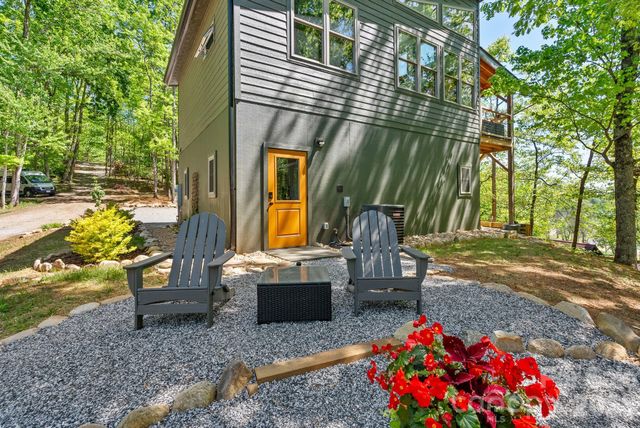 186 Sea Wish Way, Lake Lure, NC 28746