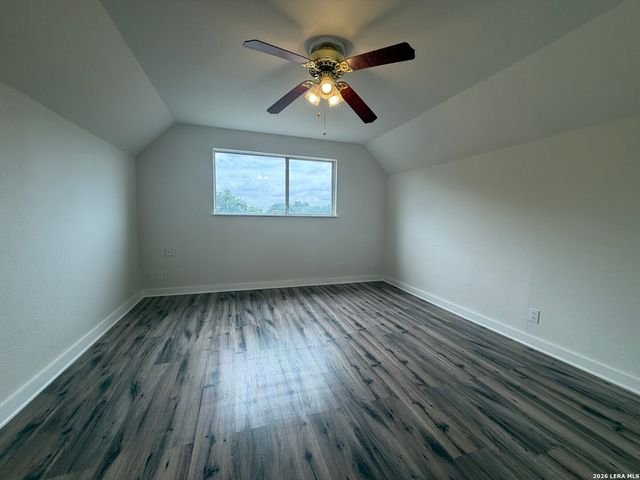 3650 VERSAILLES DR, San Antonio, TX 78219