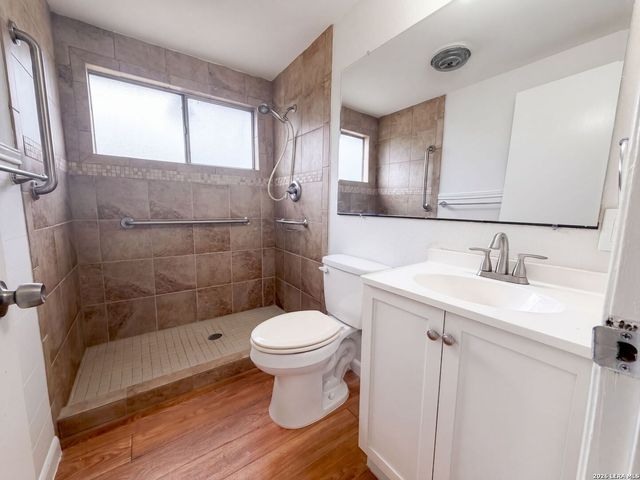 3650 VERSAILLES DR, San Antonio, TX 78219