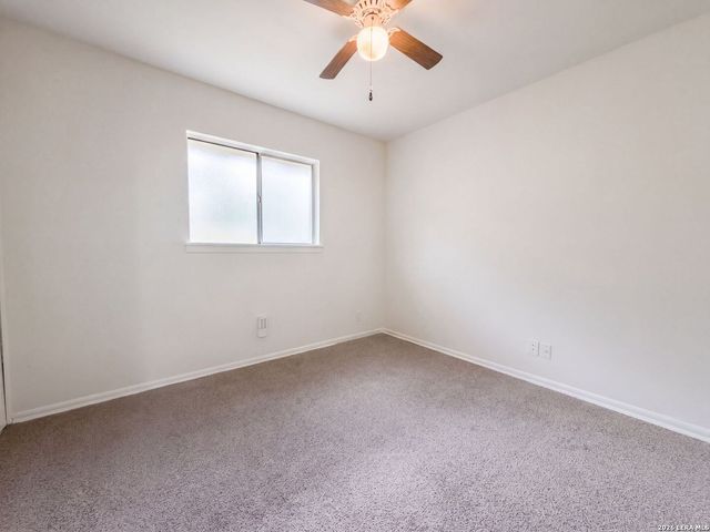 3650 VERSAILLES DR, San Antonio, TX 78219