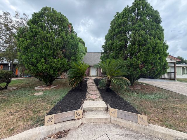 3650 VERSAILLES DR, San Antonio, TX 78219