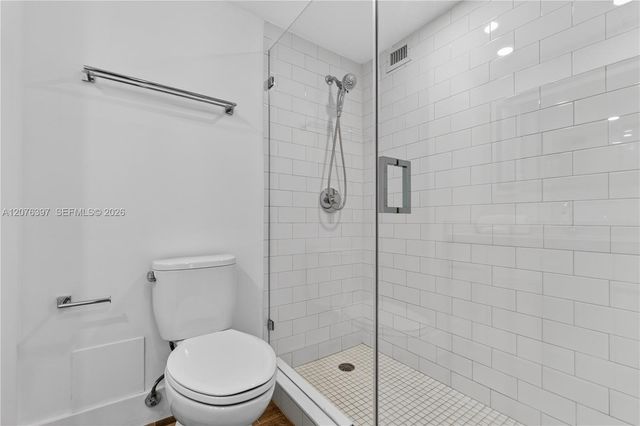 2301 Collins Avenue 415, Miami Beach, FL 33139