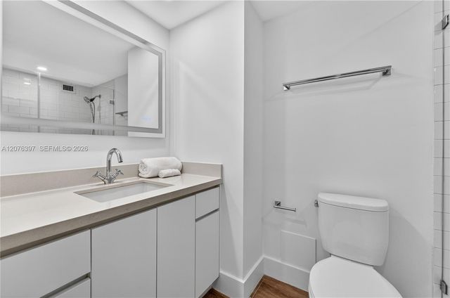 2301 Collins Avenue 415, Miami Beach, FL 33139