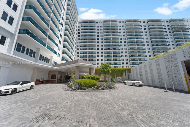 2301 Collins Avenue 415, Miami Beach, FL 33139