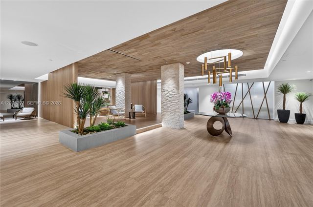 2301 Collins Avenue 415, Miami Beach, FL 33139