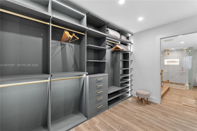 2301 Collins Avenue 415, Miami Beach, FL 33139