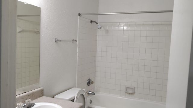 16303 Lyons School Rd 402, Spring, TX 77379