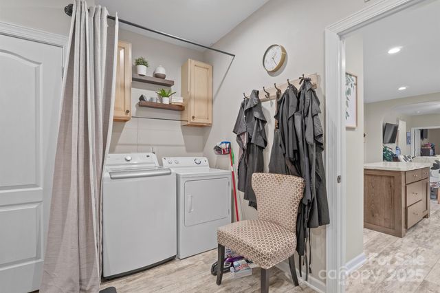 486 Stutts Road, Mooresville, NC 28117